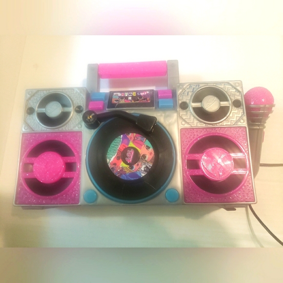 LOL Surprise OMG Remix Karaoke Machine Sing Along Boombox Real Karaoke - Picture 1 of 13